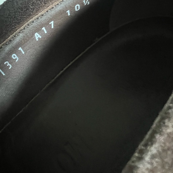 Ferragamo slip on shoes - Picture 2 of 6